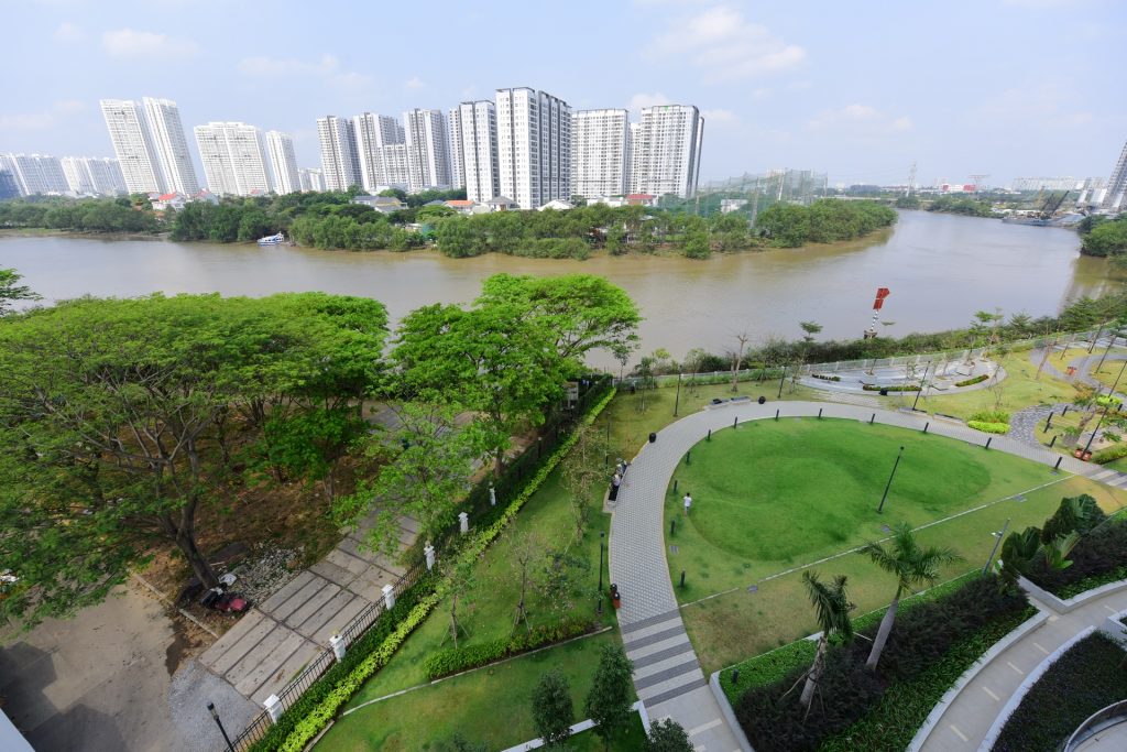 Ở Phú Mỹ Hưng, những góc nhìn cực “chill” như thế này là không ít. Một đô thị sông nước không phiên bản, một quy hoạch chuẩn quốc tế ‘cover” mọi tầm nhìn.